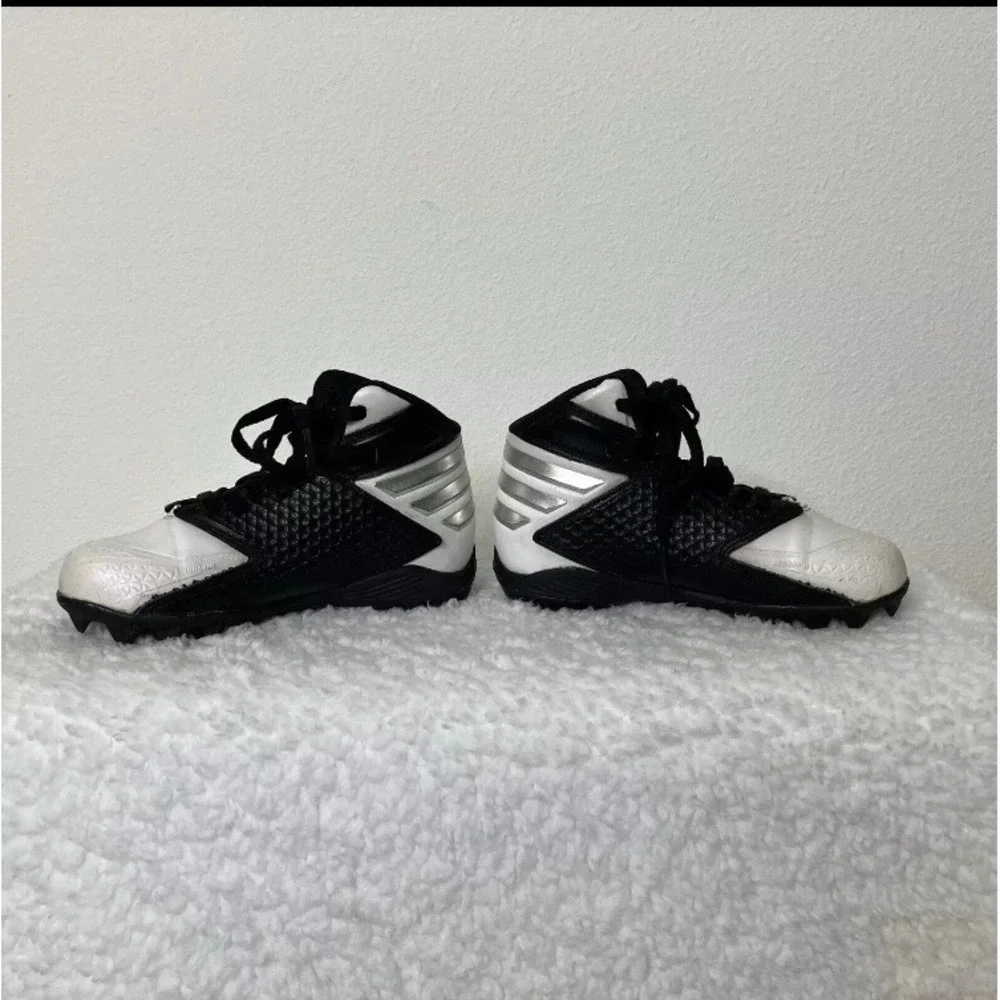 Adidas Ironskin Freak Traxion Football Cleats 10K Boys Black White Silver Stripe
